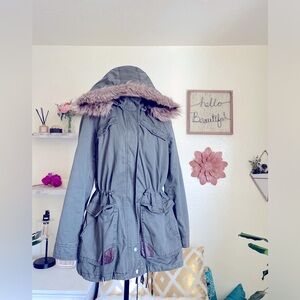JOUJOU | Olive 🫒 Green Jacket With Detachable Hood XL